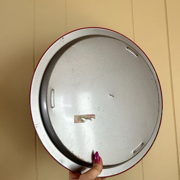 Vintage Coca Cola Round Metal Serving Tray 1982 Hong Kong Women 80s Rare - Picture 11 of 11